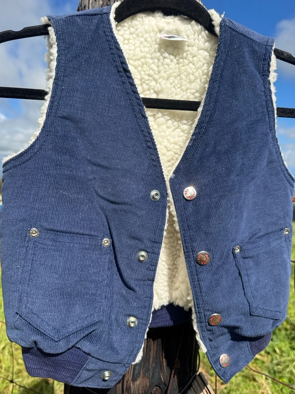 Vintage 80s HEALTH-TEX Blue Corduroy Vest Sherpa Lined Snap Up Western boy 7